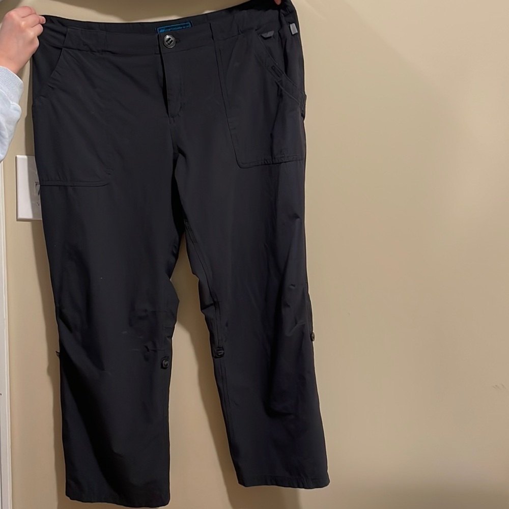 Hiking or casual cropped pants